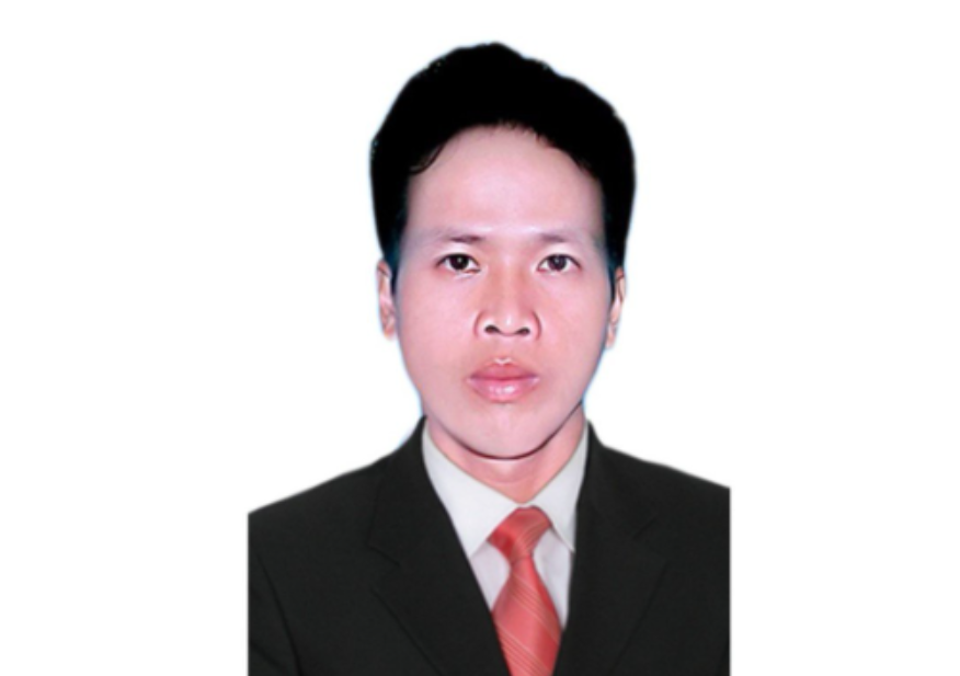 Thầy: Trần Hoàng Phủ